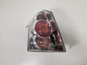 TOYOTA COROLLA VERSO 04-07 LAMPA TYLNA LEWA ŁADNA ORG.
