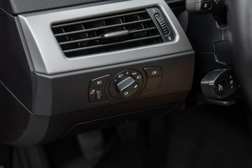 BMW Seria 5 E60 Sedan 2.0 520d 163KM 2006 BMW 520 163KM ! Szyber Bi-Xenon Navi Skóra !, zdjęcie 26