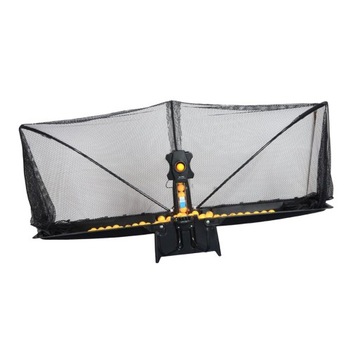 Автоматическая машина для настольного тенниса с мячом для пинг-понга.