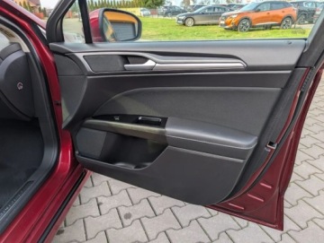 Ford Mondeo V Sedan 2.0 TDCi 150KM 2015 Ford Mondeo Rezerwacja 2.0 Diesel 150KM, zdjęcie 35