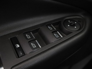 Ford Kuga II SUV Facelifting 1.5 EcoBoost 150KM 2017 Ford Kuga Czujniki, Aut.klima, Navi, Podg.fotele,, zdjęcie 32