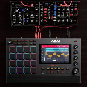 AKAI MPC LIVE II — Рабочая станция