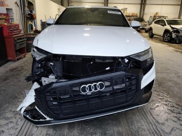 Audi Q8 2021 Audi Q8 2021r., Premium Plus, od ubezpieczalni 3.0 Benzyna 335KM, zdjęcie 1