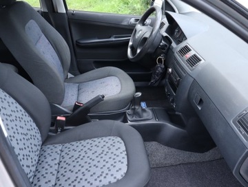 Skoda Fabia I Hatchback 1.2 i 54KM 2004 Skoda Fabia 1.2, Klima, zdjęcie 8