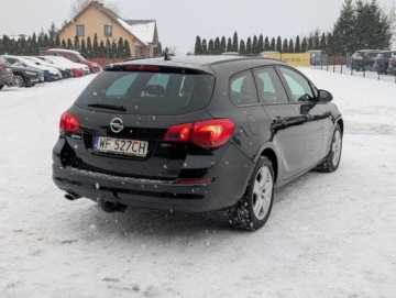 Opel Astra J Sports Tourer 2.0 CDTI ECOTEC 160KM 2010 Opel Astra Klima Navi Tempomat Serwis Gwarancja 2.0 Diesel 160KM, zdjęcie 12