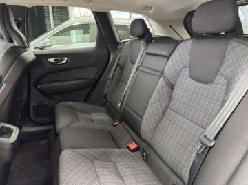 Volvo XC60 II 2022 Volvo XC 60 Core Kamera cofania CarPlayAndroid Auto Nawigacja LED, zdjęcie 11