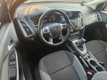 Ford Focus III Hatchback 5d 1.6 Duratec 125KM 2013 Ford Focus 1.6i (125PS) KlimaTronik, Elektryka,, zdjęcie 15