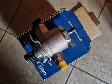 НАСОС ВЫСОКОГО ДАВЛЕНИЯ AUDI A3 (8P1) 2.0 TFSI 2