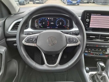 Volkswagen T-Roc I SUV Facelifting 1.5 TSI ACT 150KM 2023 Volkswagen T-Roc Life doposazenie, Salon PL, FV23, Bezwypadkowy 1.5, zdjęcie 18