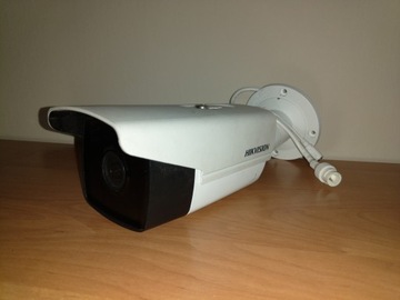 HIKVISION DS-2CD2T55FWD-I5 IP-камера типа «пуля»