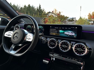Mercedes CLA C118/X118 Shooting Brake 2.0 200d 150KM 2021 Mercedes-Benz CLA 2.0D AMG LINE/PANORAMA/ Multibeam/Gwarancja/F-VAT 23/ASO, zdjęcie 30