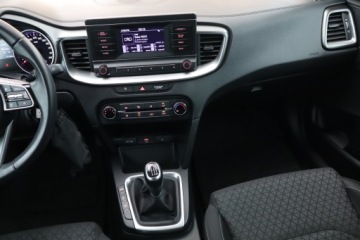 Kia Ceed III Kombi 1.6 CRDi 136KM 2021 Kia Ceed 1.6 CRDi MHEV, Salon Polska, Serwis ASO, zdjęcie 7