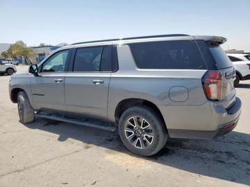 Chevrolet Suburban GMT900 2022 Chevrolet Suburban K1500 Z71 2022 5.3l 5.3 Benzyna 355KM, zdjęcie 1