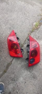 NISSAN PRIME 2001 ROK 1,6 BENZÍN SVĚTLO ZADNÍ LEVÝ