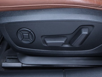 Audi A6 C8 Avant 2.0 40 TDI 204KM 2019 Audi A6 40 TDI, 201 KM, Automat, Skóra, Navi, zdjęcie 22