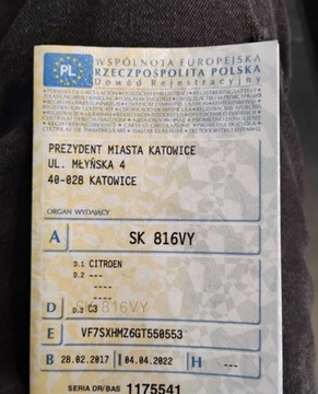 Citroen C3 III Hatchback 1.2 PureTech 82KM 2017 Citroen C3 2017r, 1.2 Benzyna. Lekko uszkodzony tyl. Jezdzi. 1.2 Benzyna, zdjęcie 21