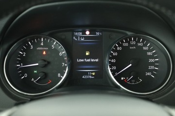 Nissan Qashqai II Crossover 1.6 DIG-T 163KM 2015 Nissan Qashqai 1.6 DIG-T, Salon Polska, zdjęcie 7