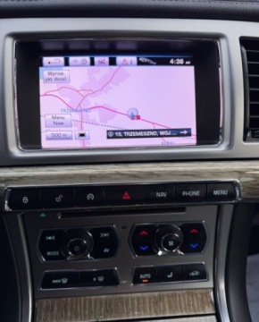 Jaguar XF I Sedan Facelifting 2.2 D 200KM 2013 Jaguar XF auto jak nowe83000kmLUXURY 2.2 Diesel 200KM, zdjęcie 32