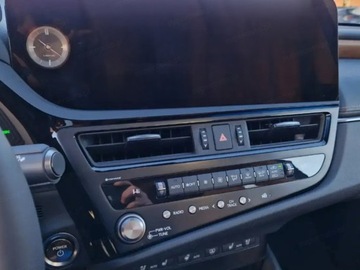 Lexus ES VII (XV70) Sedan Facelifting 300h 218KM 2025 Od ręki - Omotenashi 2.5 E-CVT 218KM | Podgrzewane fotele!, zdjęcie 7