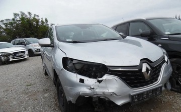 Renault Kadjar Crossover Facelifting 1.3 TCe 140 FAP 140KM 2019 Renault Kadjar 2019r, Salonowy, 1.3 Benzyna, Uszkodzony przod i prawy bok., zdjęcie 2