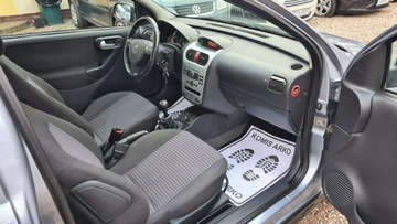 Opel Corsa C 1.2 Twinport ECOTEC 80KM 2005 Opel Corsa klimatyzacja, zdjęcie 12