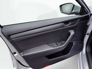 Skoda Superb III Kombi Facelifting 2.0 TDI SCR 150KM 2019 Skoda Superb Matrix Faktura VATDSGKESSYSalon PL el. fotele grzana kanapa, zdjęcie 9