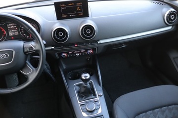 Audi A3 8V Hatchback 3d 1.4 TFSI 122KM 2014 Audi A3 1.4 TFSI, Salon Polska, Xenon, Bi-Xenon, zdjęcie 7