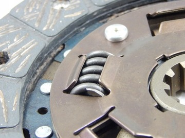 ДИСК СЦЕПЛЕНИЯ М-72 К-750 УРАЛ ДНЕПР НОВЫЙ ХИТ