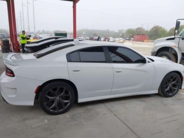 Dodge Charger VII 2019 Dodge Charger 2019 DODGE CHARGER GT RWD 3.6 Benzyna 300KM, zdjęcie 5