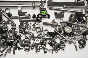 TRIUMPH ROCKET 3 R 20 БОЛТЫ ВИНТЫ