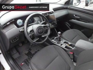 Hyundai Tucson IV SUV 1.6 T-GDI 150KM 2023 Hyundai Tucson 1.6T-GDI 150KM Executive + Trunk I REJ 2024 Stan Salonowy, zdjęcie 8