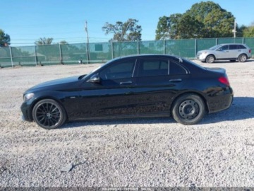 Mercedes Klasa C W206 2021 Mercedes-Benz Klasa C 300 4Matic 2021 2.0l 2.0 Benzyna 255KM, zdjęcie 2