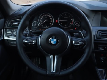 BMW Seria 5 F10-F11 Touring 525d 218KM 2011 BMW 5 525d xDrive, 214 KM, 4X4, Automat, Skóra, zdjęcie 19