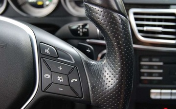 Mercedes Klasa E W212 Kombi Facelifting 250 CDI 204KM 2016 Mercedes-Benz Klasa E E250 2.2D 204Ps 4x4 Navi Full Led Lopatki Szyberdach, zdjęcie 37