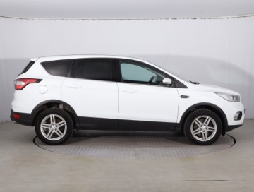 Ford Kuga II SUV Facelifting 2.0 TDCi 150KM 2018 Ford Kuga 2.0 TDCi, Serwis ASO, VAT 23%, Klima, zdjęcie 5