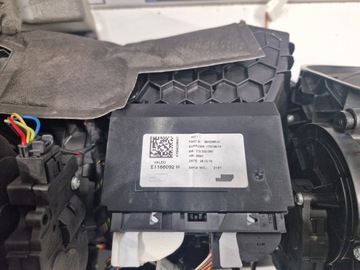 BMW F20 F22 STOJAN KONZOLA DESKY RADIÁTOR EVROPA 9325142 9291310