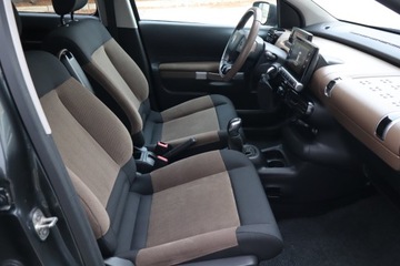 Citroen C4 Cactus Crossover 1.2 PureTech 82KM 2016 Citroen C4 Cactus 1.2 PureTech, Salon Polska, zdjęcie 8