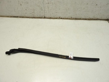 LIŠTA TĚSNĚNÍ OKNO ČELNÍ PRAVÁ PEUGEOT 607 9633146880