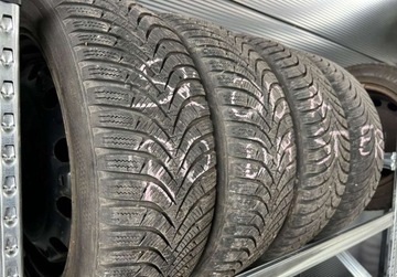 Skoda Roomster Mikrovan Facelifting 1.2 TSI 105KM 2010 Skoda Roomster 1.2TSI 105KM Panorama Klimatr.AluZima Parktr.Temp.Komp.Opla, zdjęcie 34