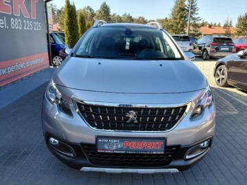 Peugeot 2008 I SUV Facelifting 1.2 PureTech 110KM 2016 Peugeot 2008 Panorama Navi Klimatronik Alu PDC Hak 1.2 Benzyna 110KM, zdjęcie 1