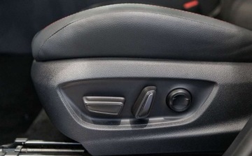 Toyota C-HR II 2023 Toyota C-HR 2.0 Hybrid Dynamic Force GR Sport Premiere Edition 2.0 Hybryda, zdjęcie 31