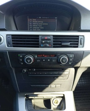 BMW Seria 3 E90-91-92-93 Touring E91 2.0 320d 163KM 2008 BMW Seria 3 BMW Seria 3 2.0 Diesel 163KM, zdjęcie 10