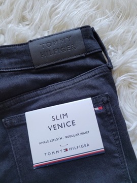 Tommy HILFIGER Slim Venice W25 L30 czarne