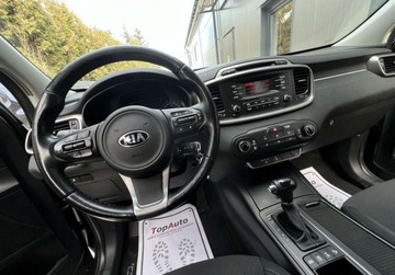 Kia Sorento III SUV 2.2 CRDi 200KM 2017 Kia Sorento 2.2 CRDI automat 4x4 bezwypadkowa zarejestrowana 7 osobowa, zdjęcie 27