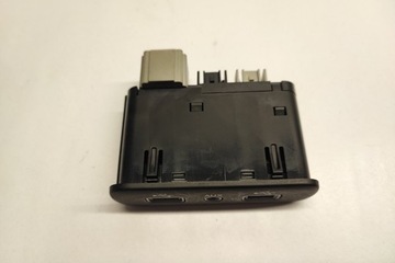 USB DODGE CHALLENGER COUPE 68294075AA 3.6L GASOLINE 227KW 2018