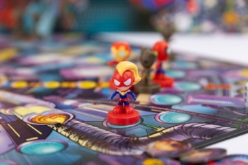CARTAMUNDI ИГРА MARVEL AVENGERS ГОНКИ ДОМОЙ МУЛЬТИ