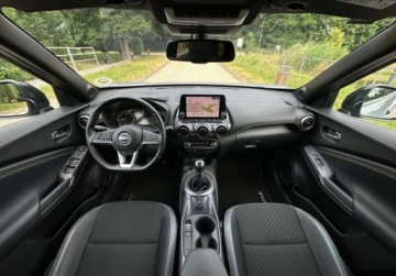Nissan Juke II Crossover 1.0 DIG-T 114KM 2022 Nissan Juke 1.0 benzyna, KIIRO, JAK NOWY Niski Przebieg Benzyna 114KM, zdjęcie 6