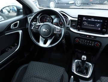 Kia Ceed III Kombi 1.6 CRDi 136KM 2020 Kia Ceed 1.6 CRDi, Salon Polska, Serwis ASO, zdjęcie 6