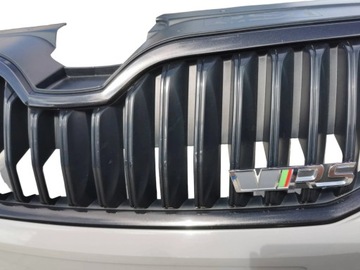 Бампер, решетка радиатора, центральная решетка SKODA Octavia III VRS до рестайлинга