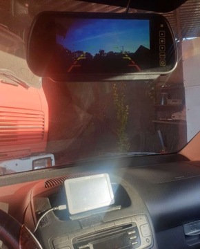 Toyota Aygo I Hatchback 5d Facelifting 1.0 VVT-i 68KM 2013 Toyota Aygo Toyota Aygo AUTOMAT,PIEKny kolor, zdjęcie 7